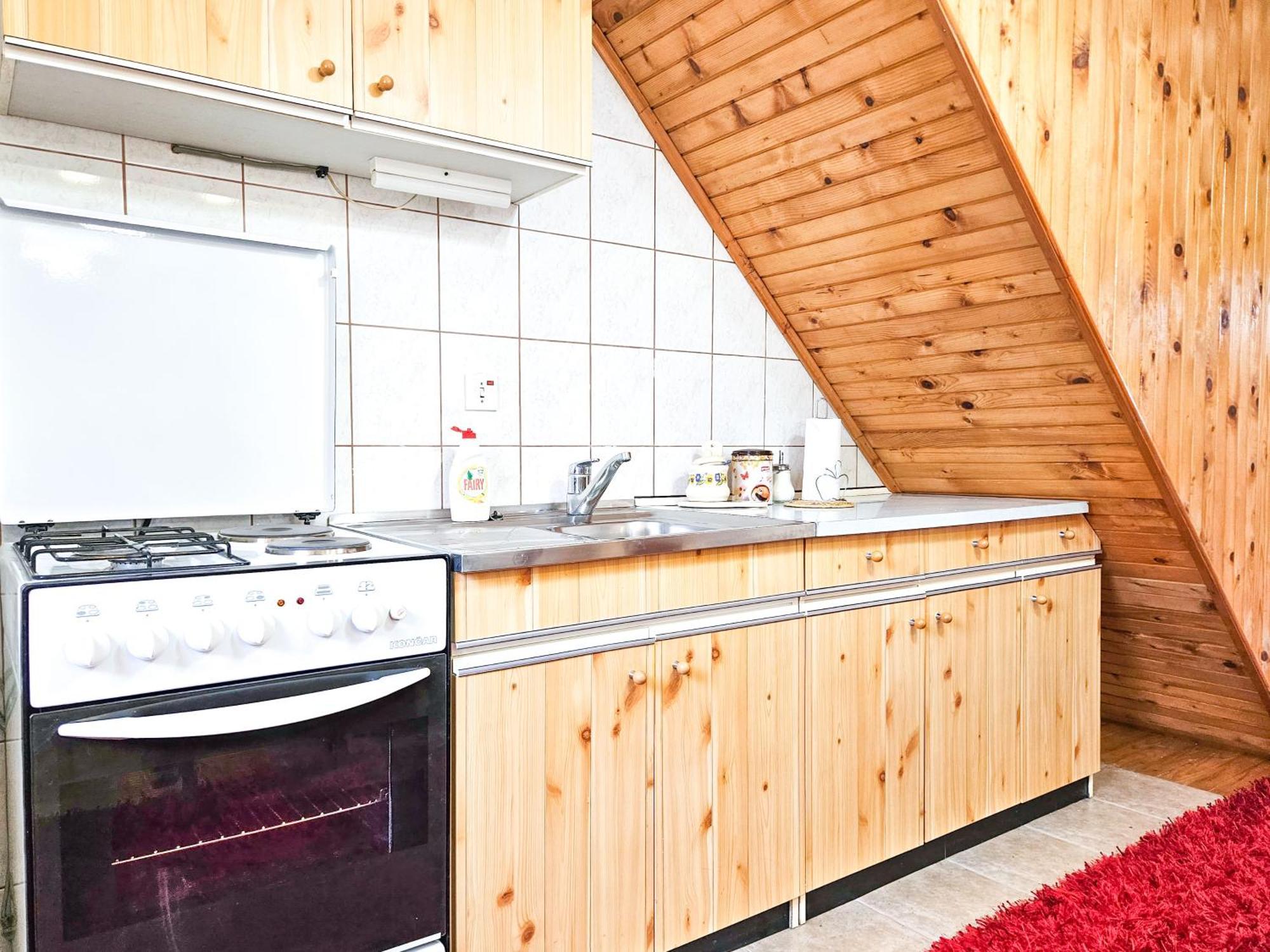 Casa vacanze Pine Hideaway - Free Private Parking Sarajevo